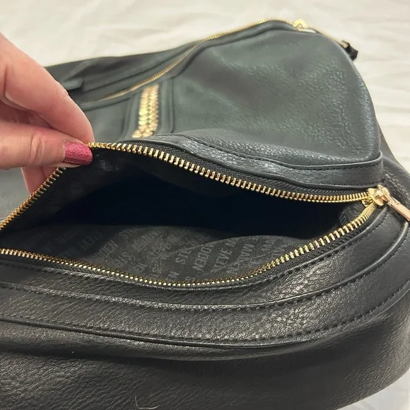 Steve Madden Black Faux Leather Bag Gold Hardware & Studs - Picture 9 of 14